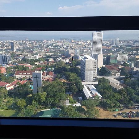 Hermione'S Haven At Horizon 101 Cebu Bagian luar foto