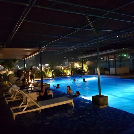 Hermione'S Haven At Horizon 101 Cebu Bagian luar foto